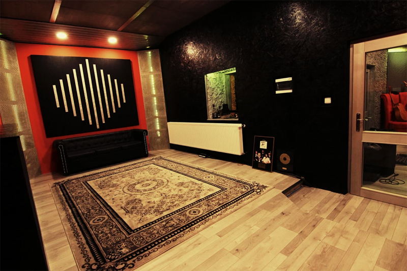 bomb jack studio1