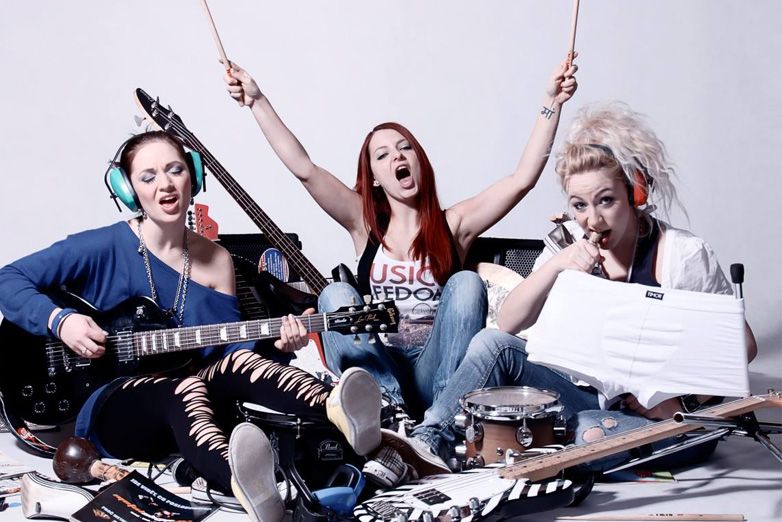 D&iacute;vč&iacute; pop-rockov&aacute; kapela K2 na společn&eacute;m turn&eacute; s Kreyson!