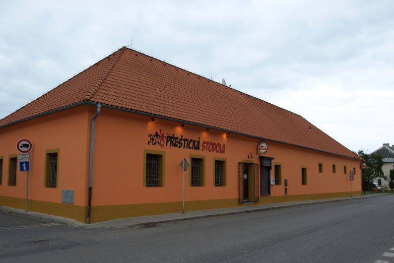 Nen&iacute; stodola jako Stodola