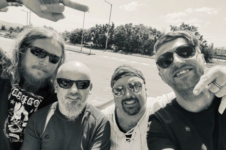 Rozhovor s kapelou Odpad: "My nehrajeme, my b&uacute;chame!"