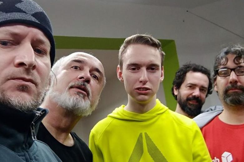 LED SEZELIM oslav&iacute; sv&eacute; čtvrtstolet&iacute; s rockem