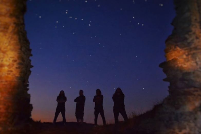 Panda zpov&iacute;d&aacute; In the Abyss