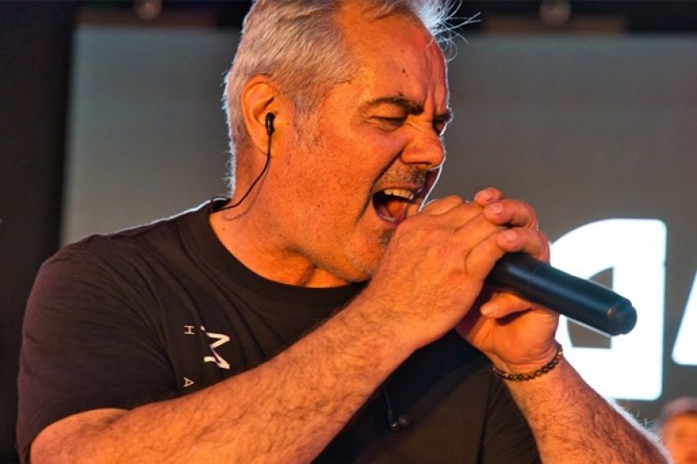 Jarda Hol&yacute; v Elegi&iacute;ch