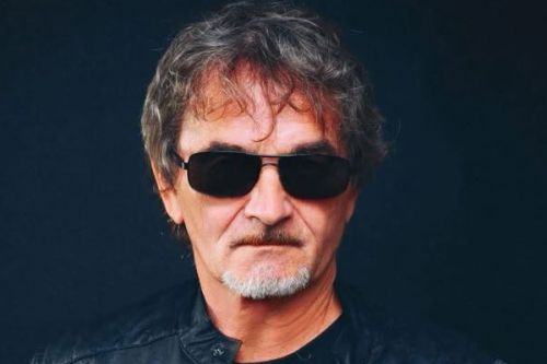 Pepa Holomáč - Z Velké Moravy do Jarošovského pivovaru a zpět“ – příběh muzikanta, který nikdy neztratil tah na bránu
