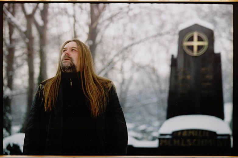 S Vlastou Henychem o muzice, životě i smrti