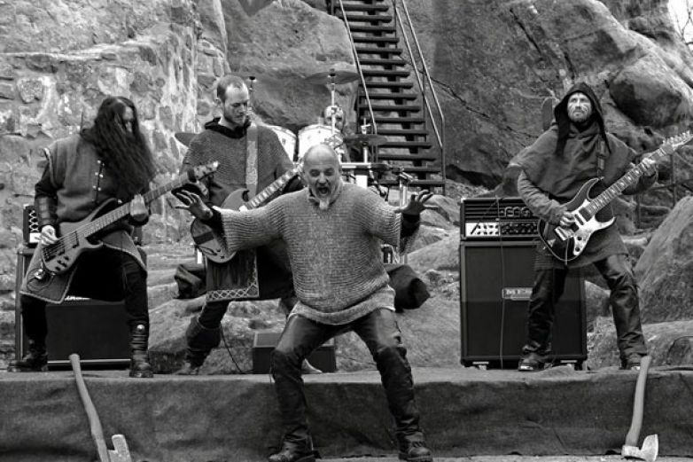 Rozhovor s bas&aacute;kem Dangar Six- DD Chozem/Josefem Ivaničem/ - PŘICH&Aacute;Z&Iacute; KR&Aacute;L Dangar I.