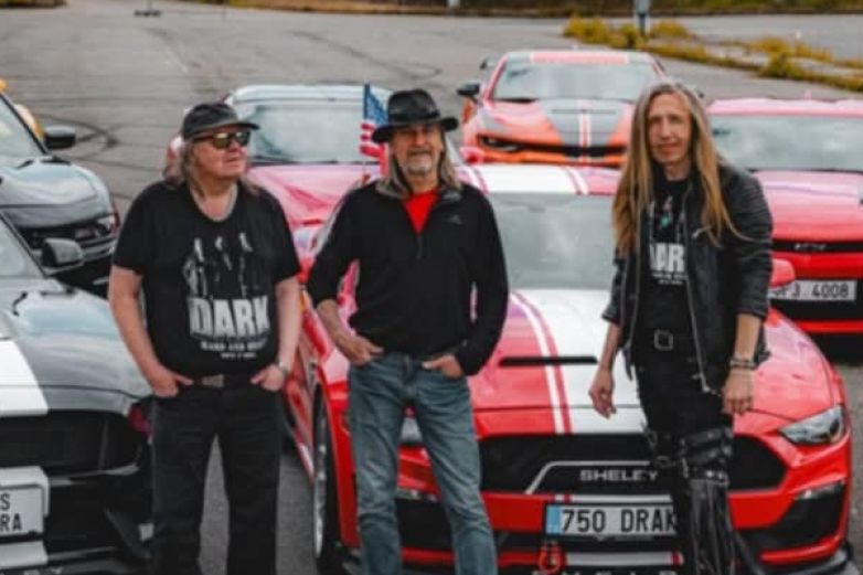 Plzeňsk&aacute; kapela DARK nat&aacute;č&iacute; videoklip k songu Těžkej speed