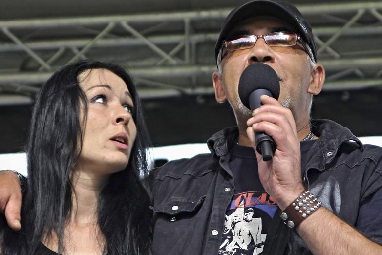 Charita je asi sprost&eacute; slovo aneb NADĚJEFEST bez naděje!!!