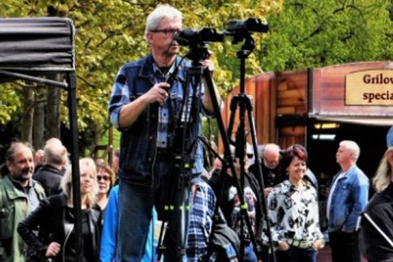 S fotografem Pavlem &Scaron;est&aacute;kem