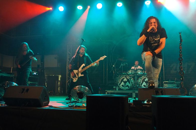 Arakain ve městě pern&iacute;ku opr&aacute;&scaron;il star&eacute; fl&aacute;ky