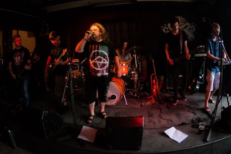 Tak proč vlastně tu muziku je&scaron;tě děl&aacute;me?