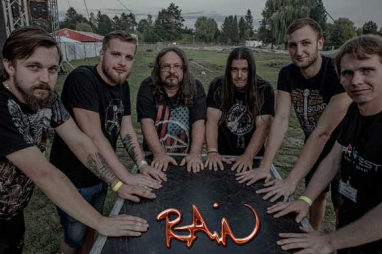 Kapelu Rain představuje Luk&aacute;&scaron; Kugler