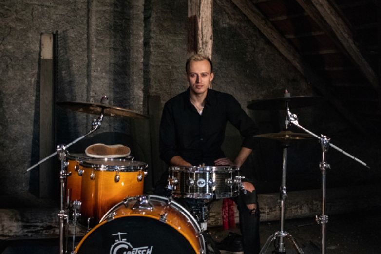 Je&scaron;tě se nevzd&aacute;v&aacute;m &ndash; prvn&iacute; singl nově vznikl&eacute;ho projektu Semr&aacute;:D