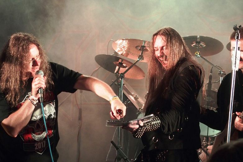 Alžběta pokřtila třet&iacute; CD na zaplněn&eacute;m parketu v &Uacute;jezdě