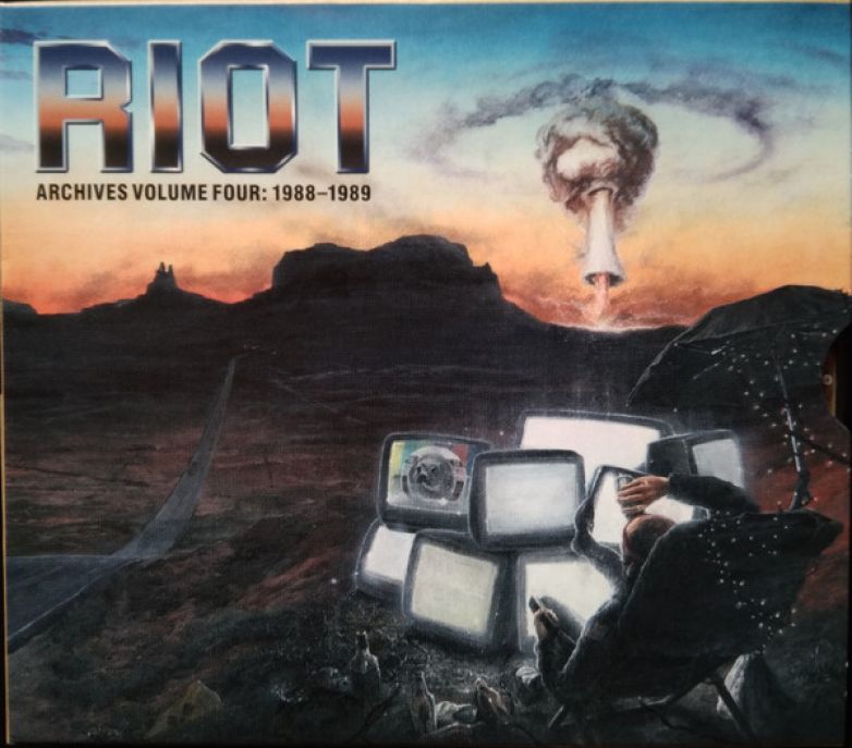 Riot &ndash; Archives Volume 4 : 1988-1989