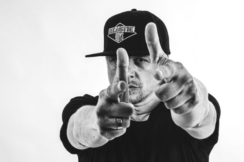 Honza Kř&iacute;žek nejen o nov&eacute; desce