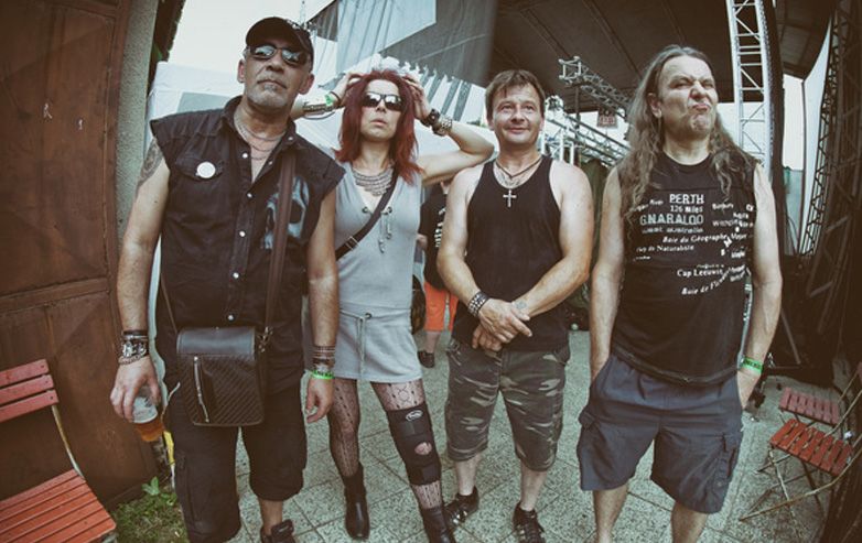 MESSALINA HARD AND HEAVY Z KARVIN&Eacute;