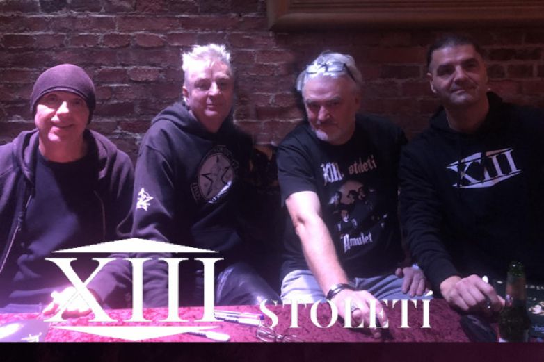 XIII. stolet&iacute; a dvoj&iacute; tv&aacute;ř Amuleta