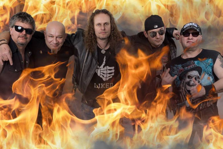 Ahard zač&iacute;n&aacute; nat&aacute;čet nov&eacute; CD