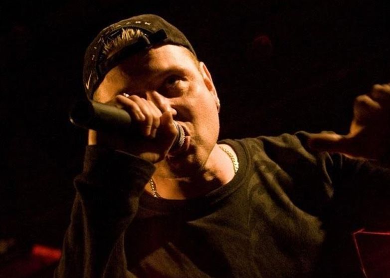 Doldy Dol&eacute;nek zp&iacute;v&aacute; Anděla na &uacute;těku