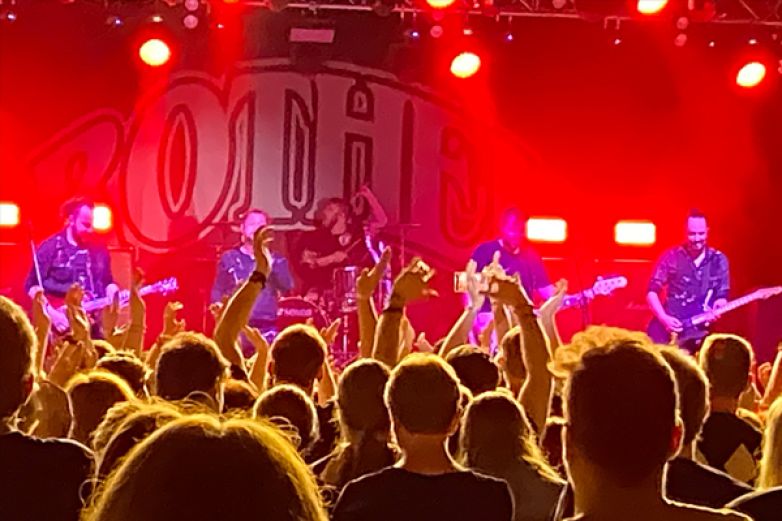 &Scaron;eř&iacute;kovka praskala ve &scaron;vech: Protheus, Jacker&acute;s a Katr rozpoutali bouři emoc&iacute; i energie