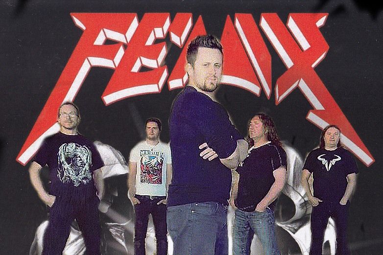 B&aacute;jn&yacute; F&eacute;nix oslavil plnoletost novou deskou