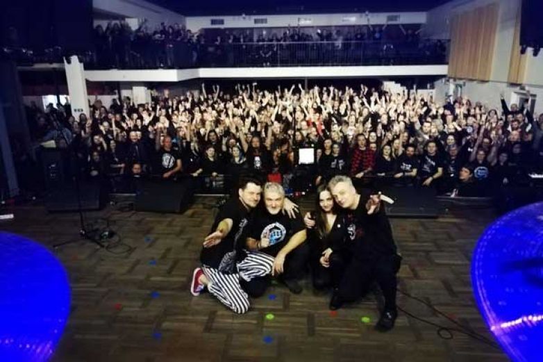 S XIII. stolet&iacute;m zapal pochodeň a na cestu se dej