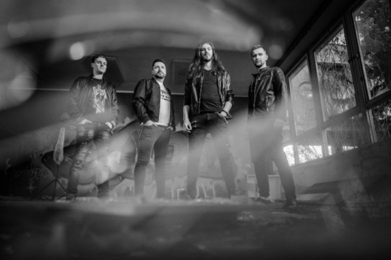 Horizont přich&aacute;z&iacute; s dal&scaron;&iacute;m klipem v řadě. N&aacute;zev jasn&yacute; a zřeteln&yacute;: Nebudem si lh&aacute;t.