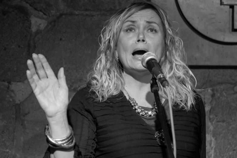 Vlaďka Bauerov&aacute; &ndash; hlas, kter&yacute; pohlad&iacute;