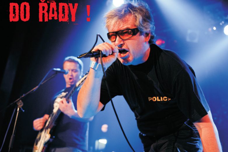 Do řady! vyd&aacute;vaj&iacute; svoj&iacute; &uacute;spě&scaron;nou &bdquo;Vejtřasku&ldquo; v reedici